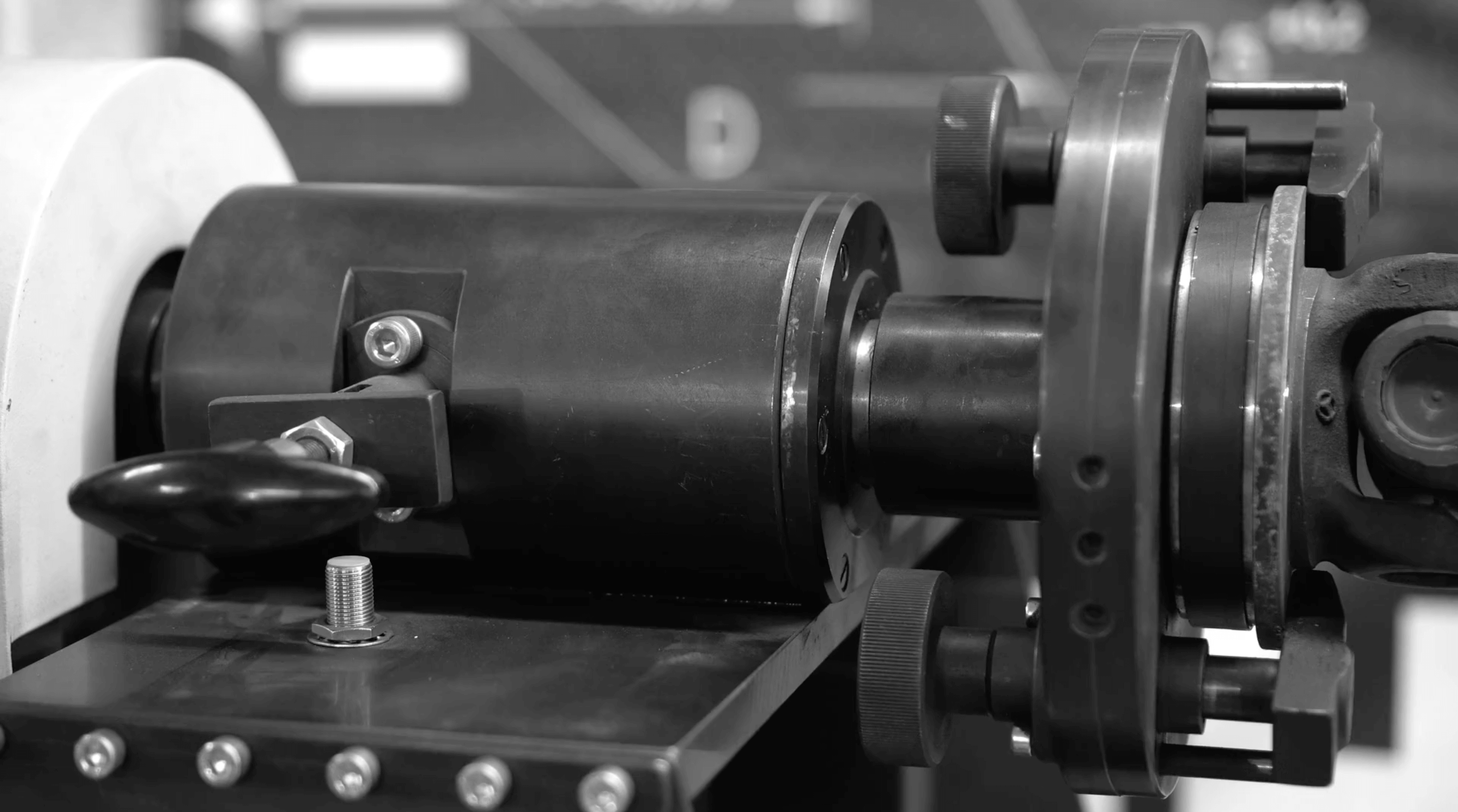 Raúl Allemanni & Compañia - Servicio: Transmisiones Cardánicas